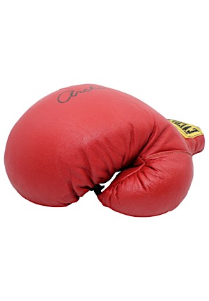 Archie Moore Single-Signed Everlast Boxing Glove (JSA)