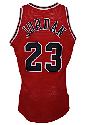 1995-96 Michael Jordan Chicago Bulls Pro-Cut Road Jersey (Championship Season)