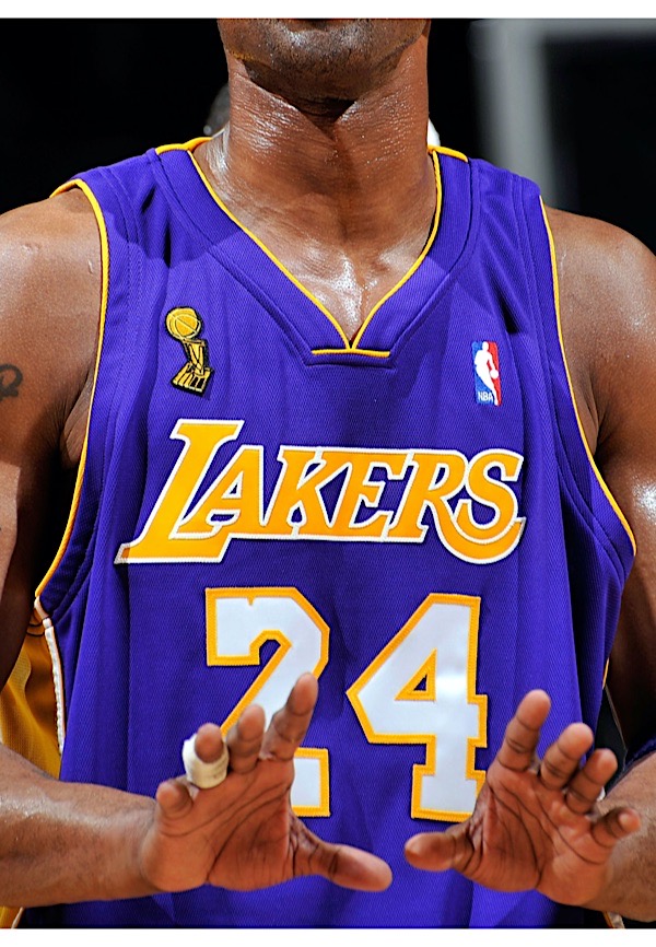 Kobe Bryant - Los Angeles Lakers - Game-Worn Jersey - Kia NBA Tip
