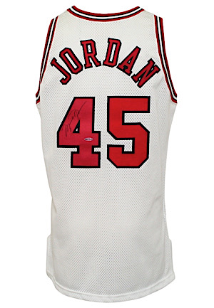 1994-95 Michael Jordan Chicago Bulls #45 Autographed Pro-Cut Home Jersey (UDA)