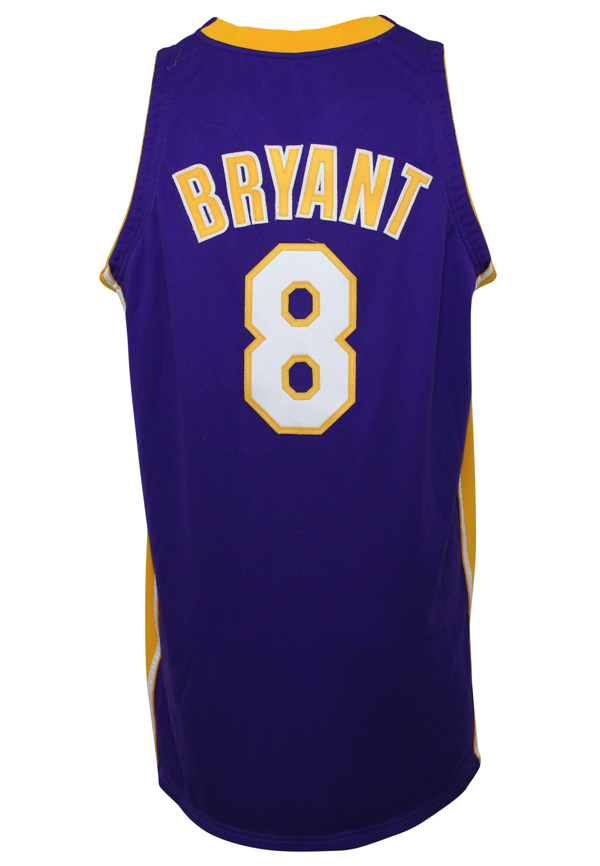 Lot Detail - 1999-00 Kobe Bryant Los Angeles Lakers Game-Used