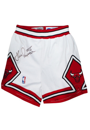 1995-96 Chicago Bulls Player-Worn Shorts Autographed By John Paxson
