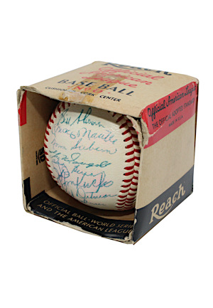 1958 New York Yankees World Champions Team-Signed Baseball With Mantle (Beckett)