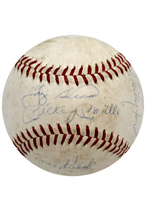 1962 New York Yankees Team Signed OAL Baseball