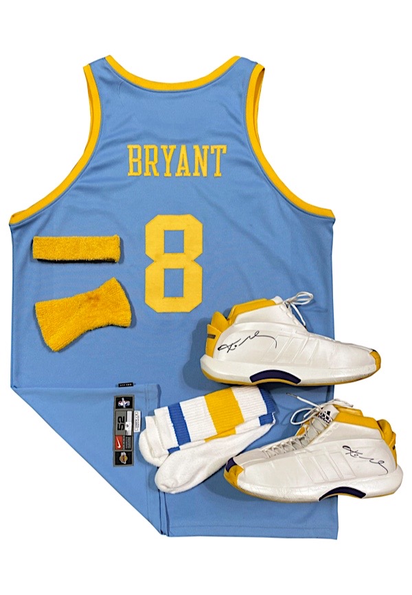 Lot Detail - 2003-04 Kobe Bryant Los Angeles Lakers Game-Used Sunday  Alternate Home Jersey & Dual Autographed Sneakers Attributed To The NBA  Playoffs (2)(JSA • PSA/DNA • Meza LOAs)