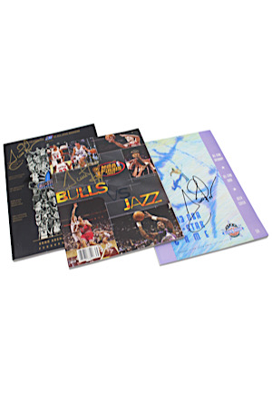 Scottie Pippen Chicago Bulls Autographed NBA Finals & All-Star Weekend Magazines (3)(Ball Boy LOA)