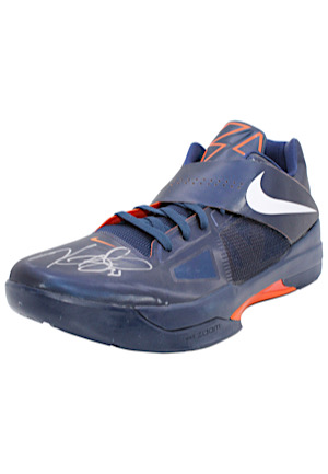 Circa 2011 Kevin Durant Oklahoma City Thunder Practice-Worn & Autographed Single Shoe (Sourced From Head Coach)