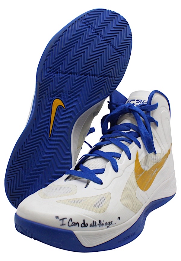 aluminio Movilizar Eliminar Lot Detail - 2012-13 Stephen Curry Golden State Warriors Game-Used "Nike  Hyperfuse QAM" Shoes (Photo-Matched To Multiple Games • MeiGray LOA)