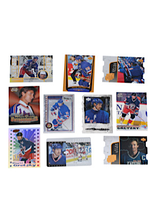 Late 1990s Wayne Gretzky Limited Edition Hockey Cards (10)