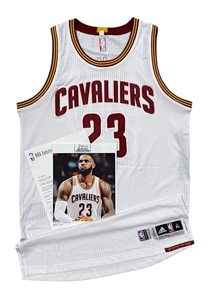 12/13/2016 LeBron James Cleveland Cavaliers Game-Used Home Jersey (Photo-Matched & Graded 10 • NBA LOA • Finals Season)