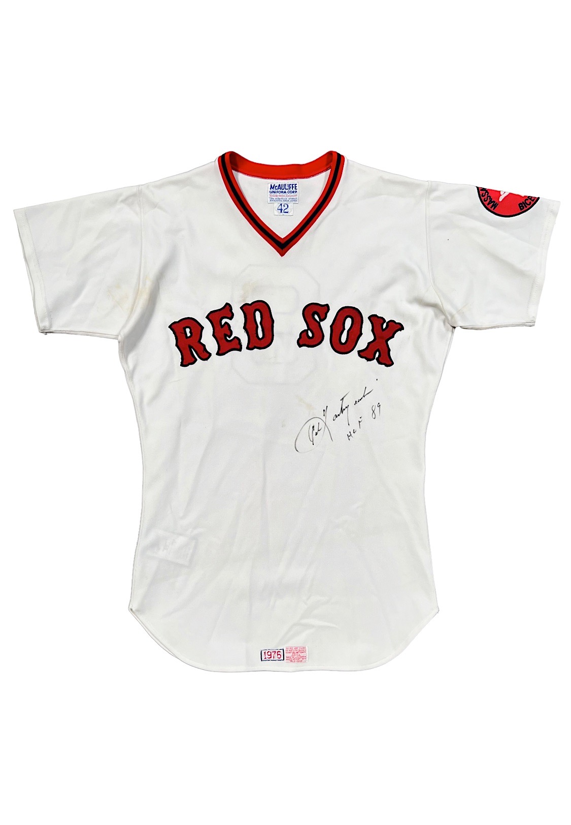 Lot Detail - 1976 Carl Yastrzemski Boston Red Sox Game-Used & Signed Home  Jersey (Mass Bicentennial Patch)