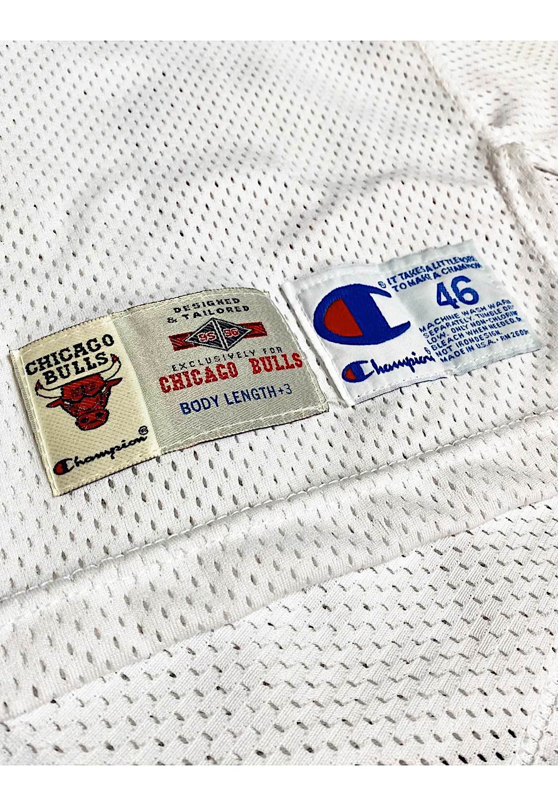 Lot Detail - 1995-96 Michael Jordan Chicago Bulls Game-Used & Signed Jersey  (Sourced From Nick Anderson • JSA • Season & Finals MVP)