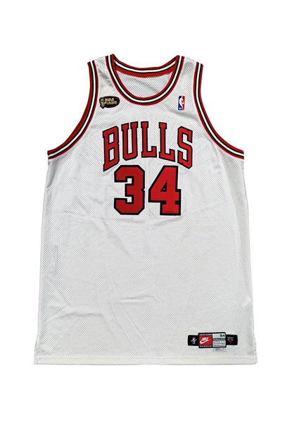 6/5/1998 Bill Wennington Chicago Bulls NBA Finals Game-Used & Autographed Jersey (Photo-Matched • PSA)