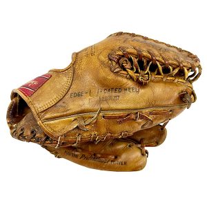 Roberto Clemente game-used glove sells for six figures at Grey Flannel