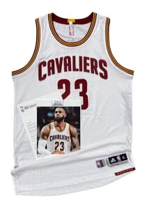 12/13/2016 LeBron James Cleveland Cavaliers Game-Used Home Jersey