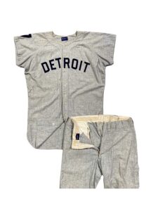 1959 Harvey Kuenn Detroit Tigers Game-Used Road Flannel Uniform