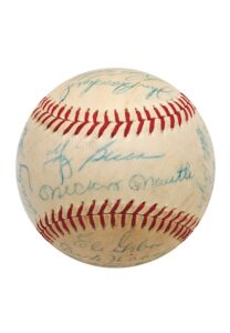 1959 NY Yankees Team Autographed Baseball