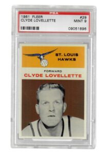 1961 Fleer Clyde Lovellette #29