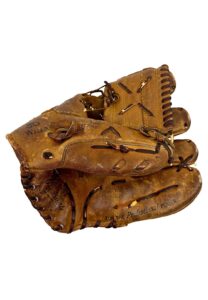 1967 Maury Wills Pittsburgh Pirates Game-Used Glove