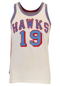 1970-71 “Pistol” Pete Maravich NBA Rookie Debut Atlanta Hawks Game-Used Jersey Originally Worn By Richie Guerin In 1969-70