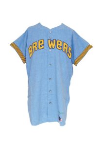 1970 Wayne Twitchell Milwaukee Brewers Game-Used Road Flannel Jersey