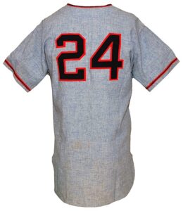 1971 Willie Mays San Francisco Giants Game-Used Road Flannel Uniform