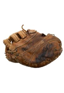 1976-77 Rusty Staub Detroit Tigers Game-Used & Autographed First Baseman’s Glove