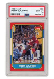 1986 Fleer Akeem Olajuwon #82