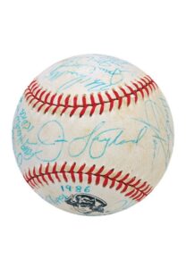 1986 Pittsburgh Pirates Team Autographed Baseball with Bonds Rookie