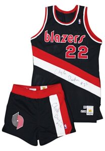 1988-89 Clyde Drexler Portland Trail Blazers Game-Used & Dual-Autographed Uniform (2)