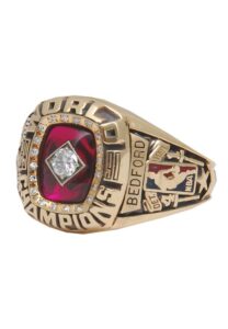 1990 Bedford Detroit Pistons Ladies World Championship Ring with Original Presentation Box