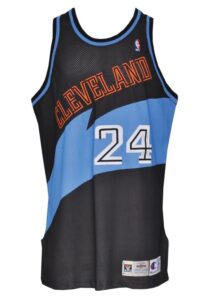 1994-95 Chris Mills Cleveland Cavaliers Game-Used Road Jersey 