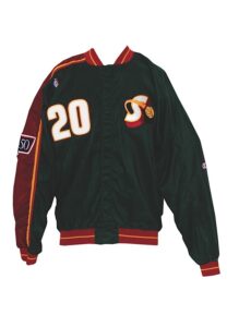 1996-97 Gary Payton Seattle SuperSonics Worn Warm-Up Jacket 