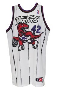 1997-1998 Kevin Willis Toronto Raptors Game-Used Home Uniform