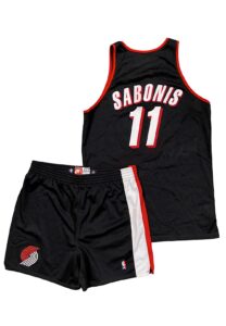 1997-98 Arvydas Sabonis Portland Trail Blazers Game-Used Uniform