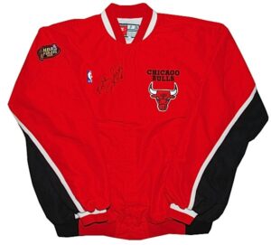 1998 Dickey Simpkins Chicago Bulls Worn & Autographed Road NBA Finals Warm-Up Jacket and Pants