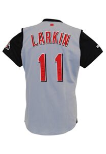 1999 Barry Larkin Cincinnati Reds Game-Used Road Vest & Undershirt