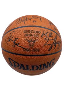 2005-06 Chicago Bulls Team-Signed Official Game Basketball