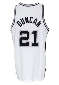 2005-06 Tim Duncan San Antonio Spurs Game-Used Home Jersey 