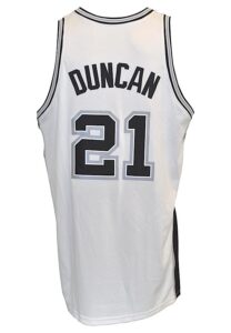 2005-06 Tim Duncan San Antonio Spurs Game-Used Road Jersey 