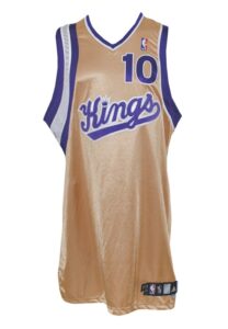 2006-07 Mike Bibby Sacramento Kings Game-Used & Autographed Gold Alternate Jersey