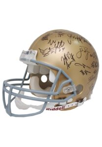 2006 Notre Dame Fighting Irish Team Autographed Helmet