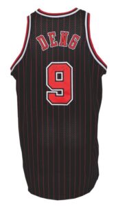 2007-08 Luol Deng Chicago Bulls Game-Used & Autographed (1995-1996) Road Alternate Turn-Back-The-Clock Jersey (Team Letter) (JSA)