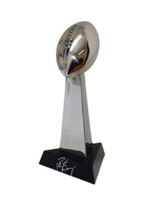 2007 Peyton Manning Indianapolis Colts Signed Super Bowl XLI Replica Trophy