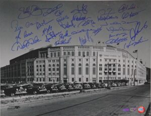 2008 Yankees Team-Signed Yankee Stadium 1923 Opening Day 16″ x 20″ Limited Edition Photo