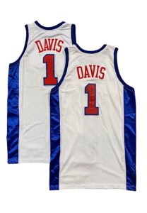 2009-10 Baron Davis Los Angeles Clippers Game-Used & Autographed Jerseys