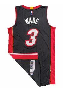 2014-15 Dwyane Wade Miami Heat Game-Used Road Jersey