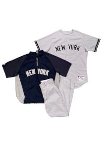 2014 Joe Girardi NY Yankees Game-Issued Road Uniform & BP Pullover