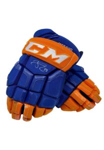 2015-16 Connor McDavid Edmonton Oilers Rookie Game-Used & Signed Gloves