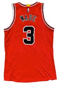 2016-17 Dwyane Wade Chicago Bulls Game-Used Jersey